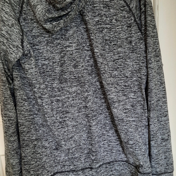 Hoody - Picture 3 of 3